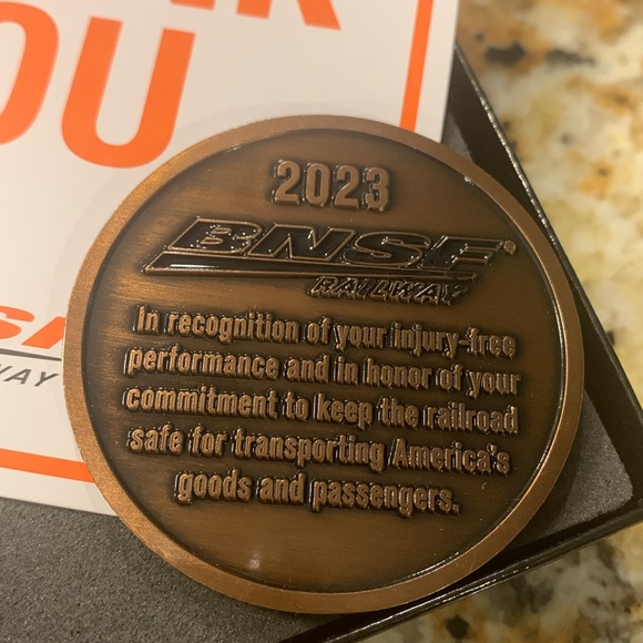 2023 BNSF Employee safety coin - Picture 3 of 7